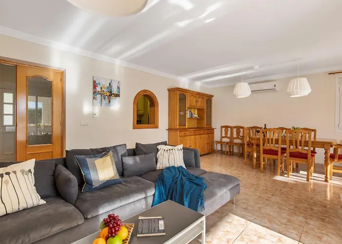 Mila 10 - Plusholidays Villa Ifach